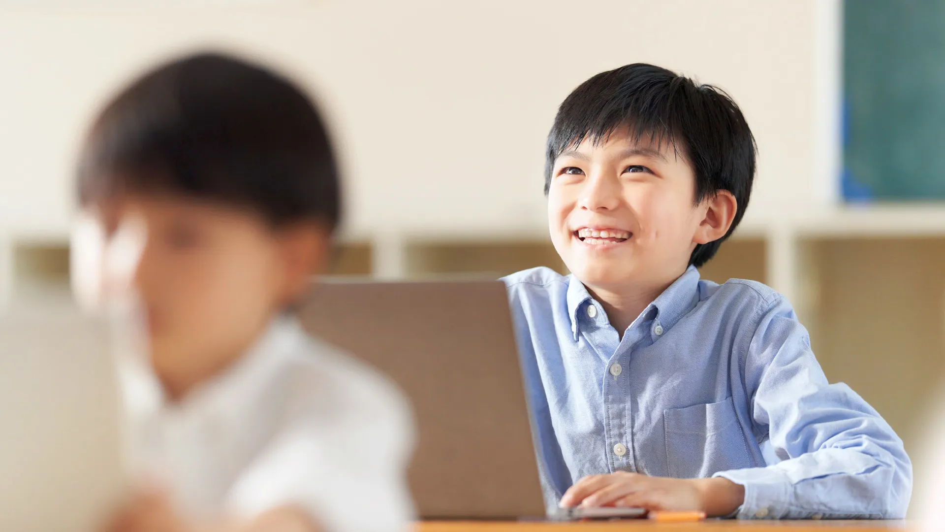 株式会社チルットラボ